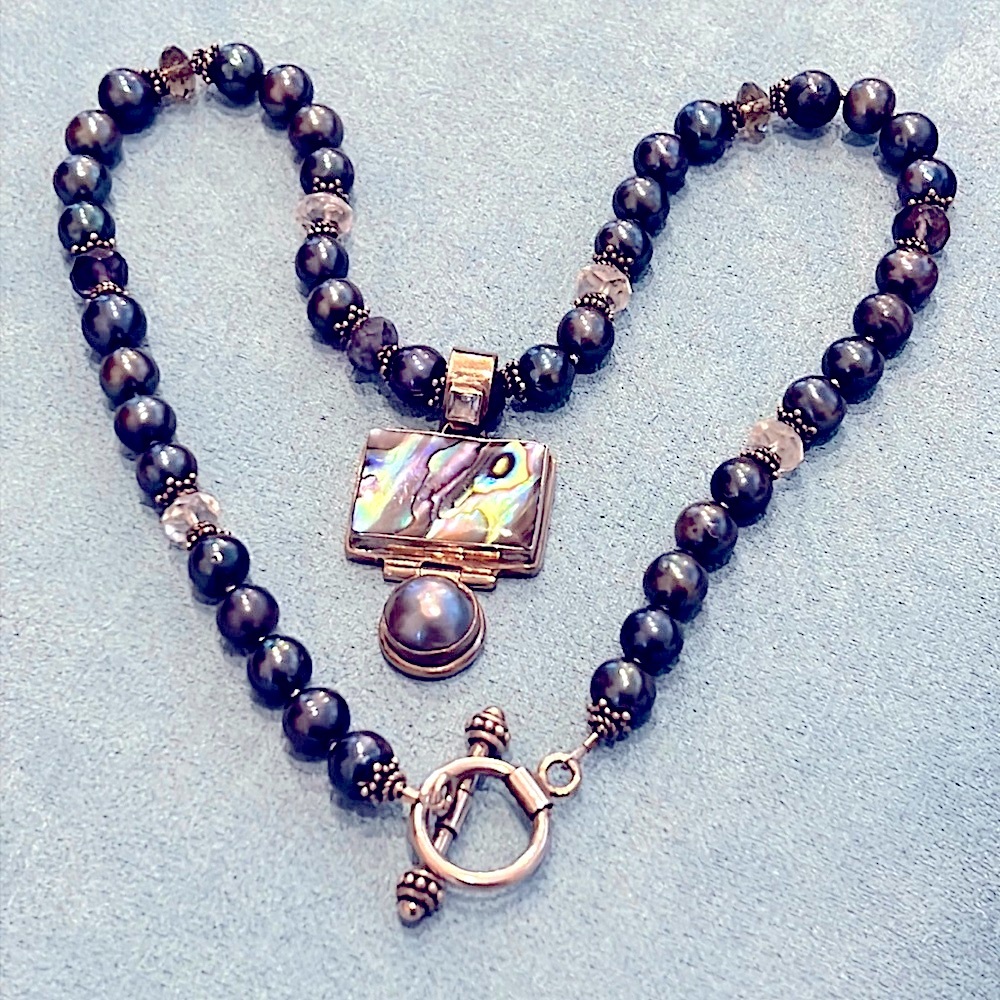 Black Pearl Necklace🖤